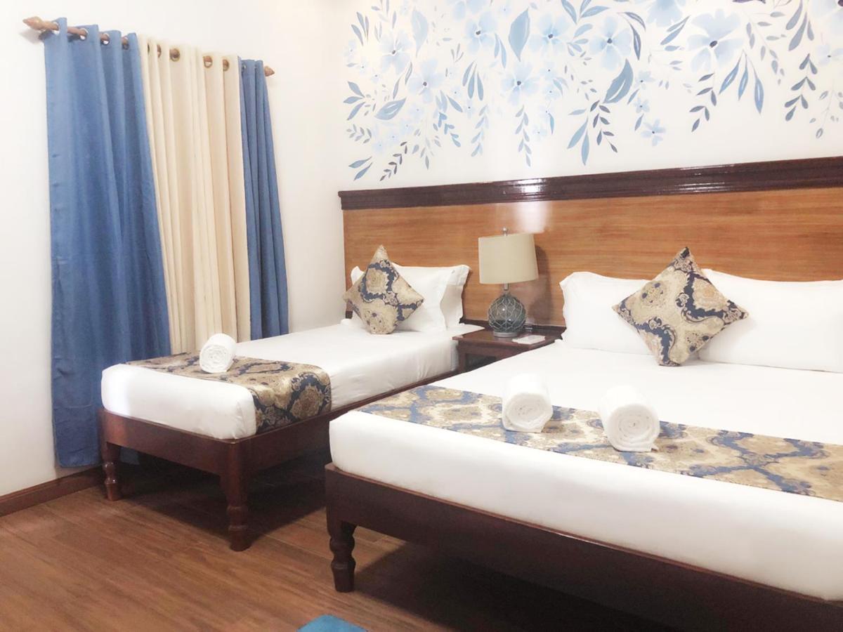 Blue Waters Inn Coron Palawan Екстер'єр фото